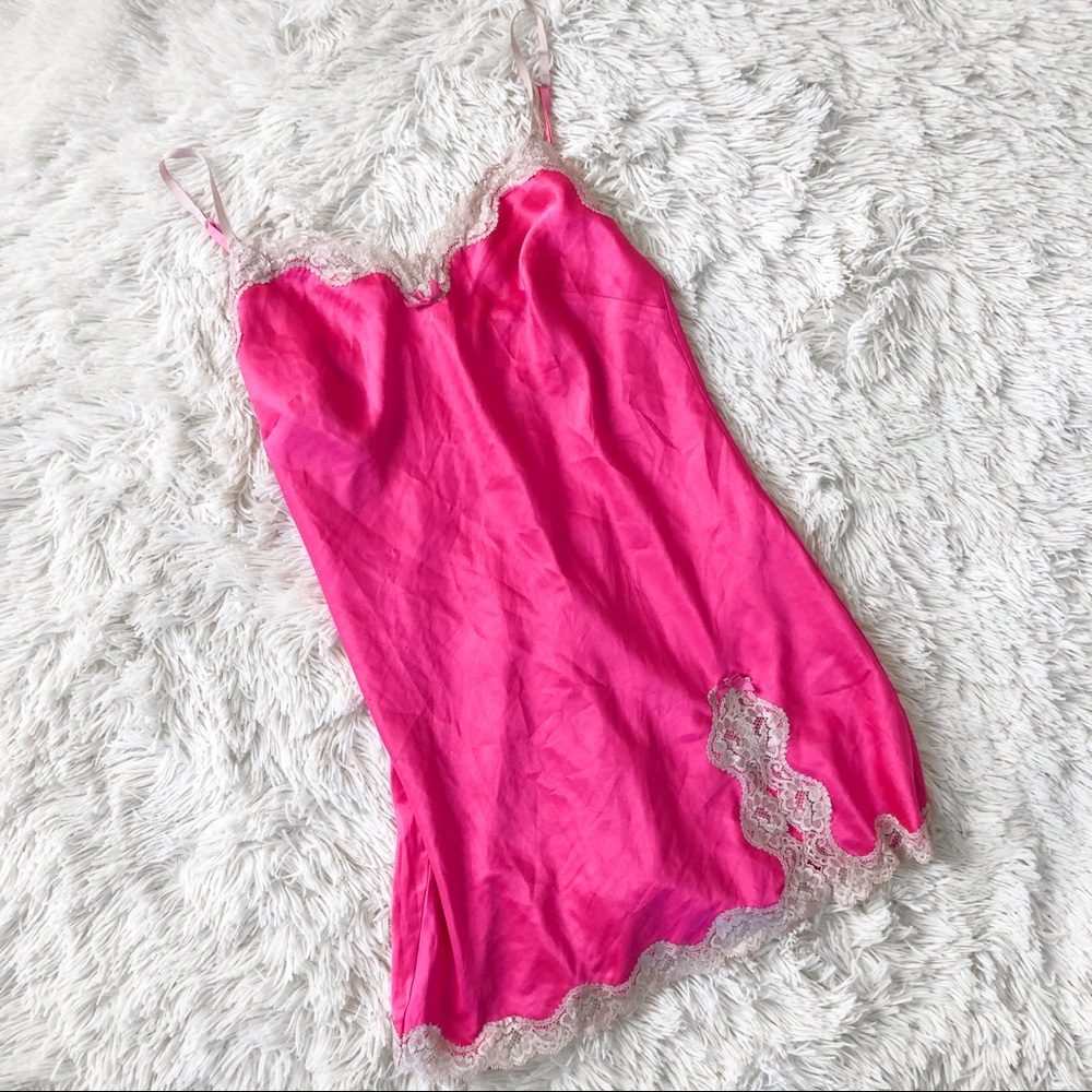 💕SALE💕Victoria’s Secret Hot Pink Satin Slip Dres